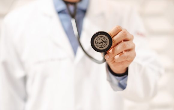MÉDICO ONCOLOGISTA CEONC HOSPITAL DO CÂNCER