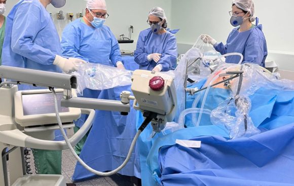 PIPAC: procedimento inédito realizado em Cascavel